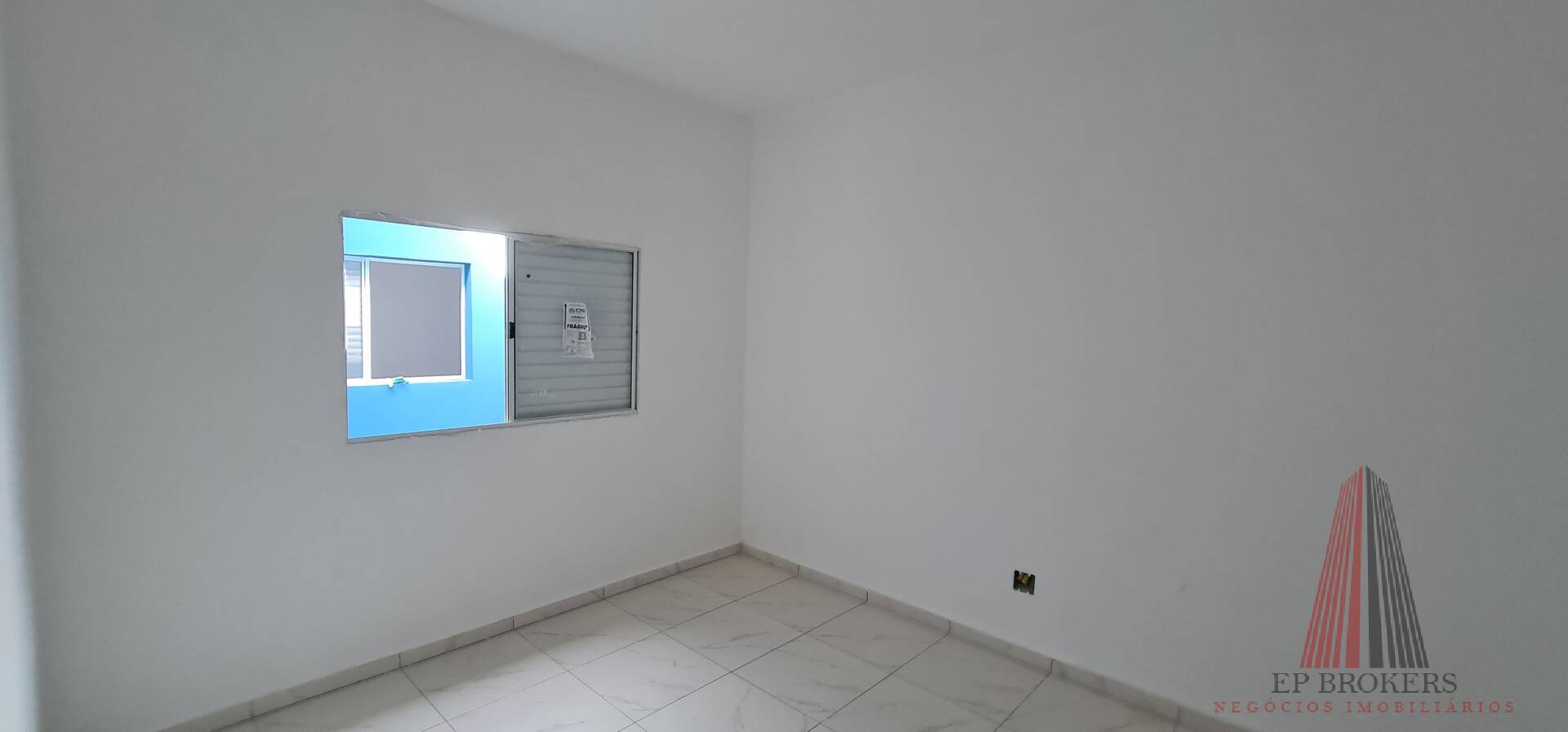 Casa à venda com 2 quartos, 80m² - Foto 12