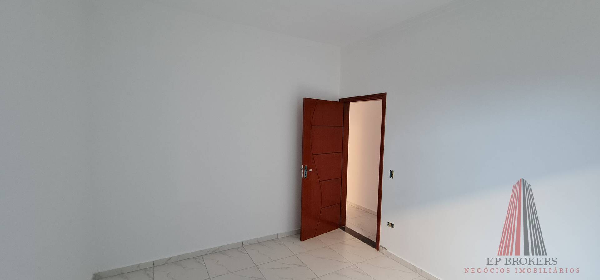 Casa à venda com 2 quartos, 80m² - Foto 13