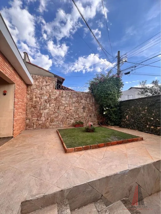 Casa à venda com 3 quartos, 140m² - Foto 4