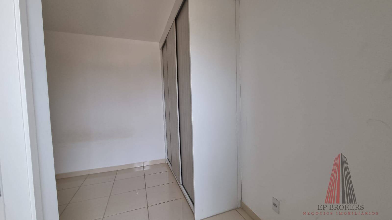 Apartamento à venda com 2 quartos, 62m² - Foto 14