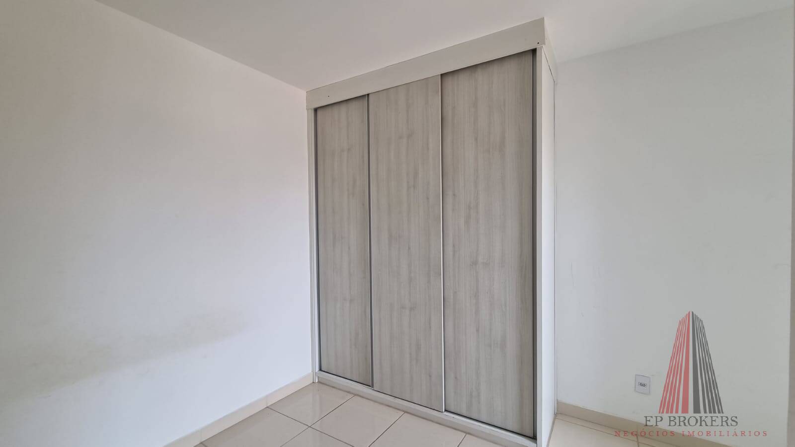 Apartamento à venda com 2 quartos, 62m² - Foto 16