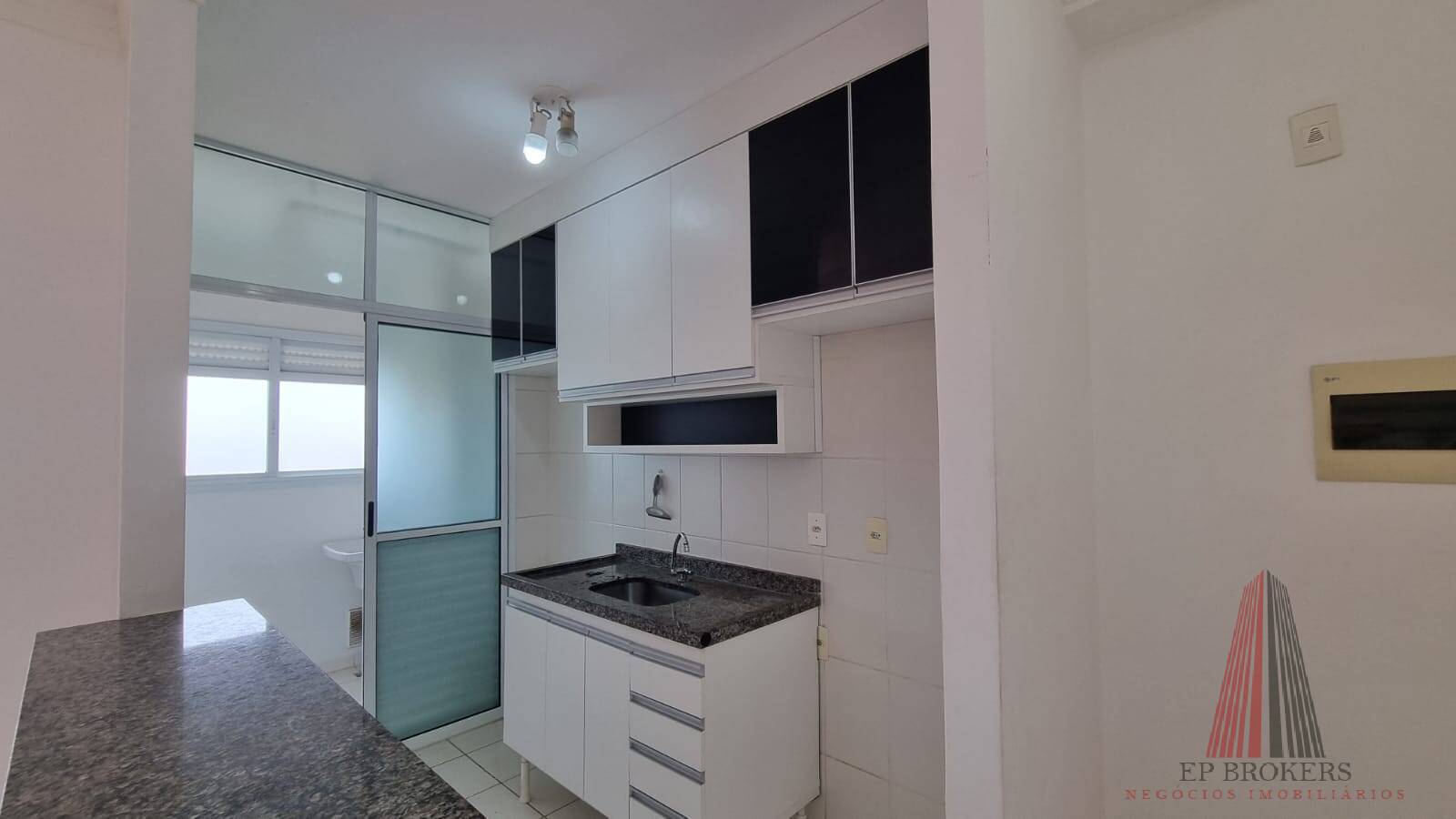 Apartamento à venda com 2 quartos, 62m² - Foto 26