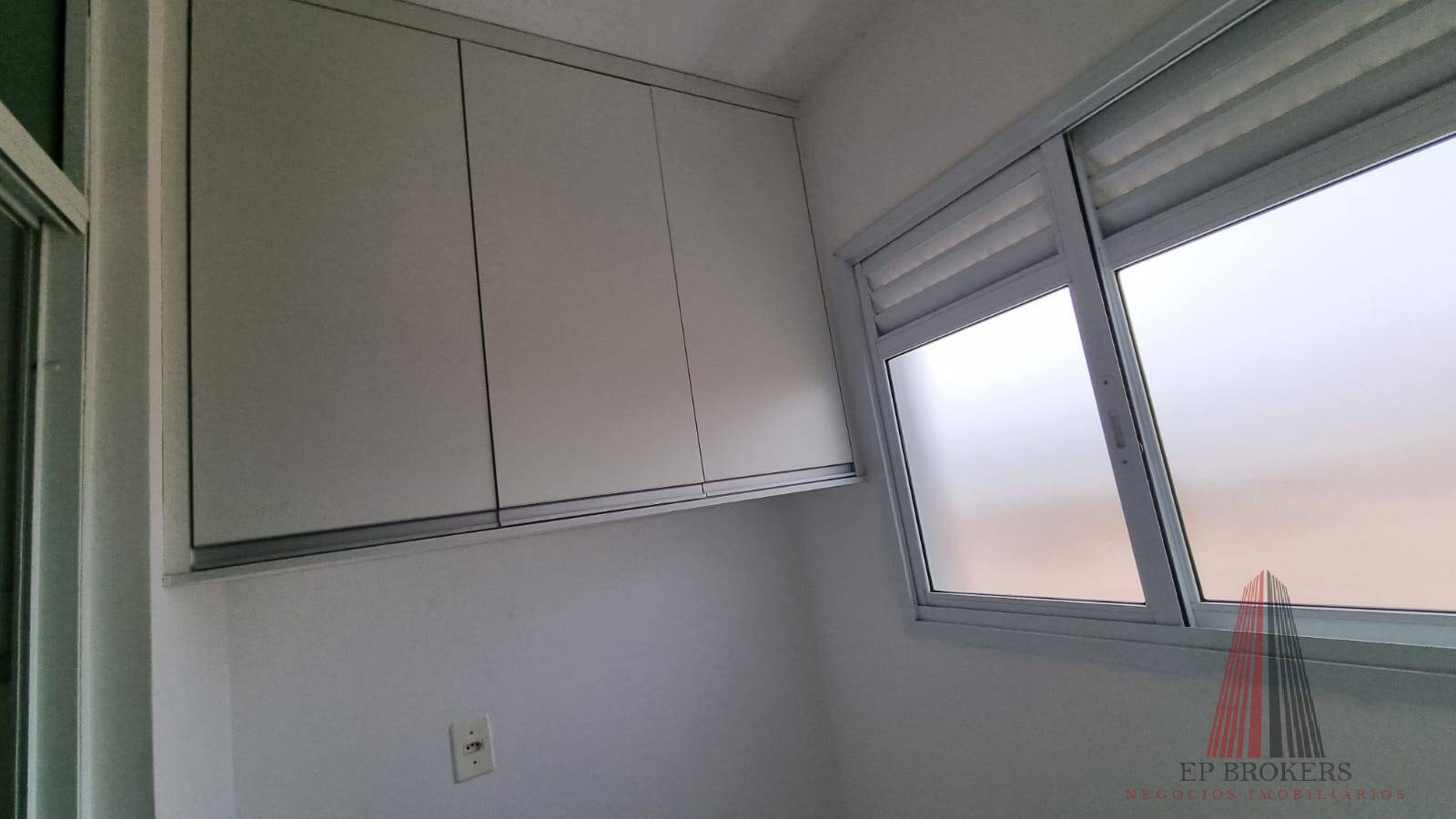 Apartamento à venda com 2 quartos, 62m² - Foto 25