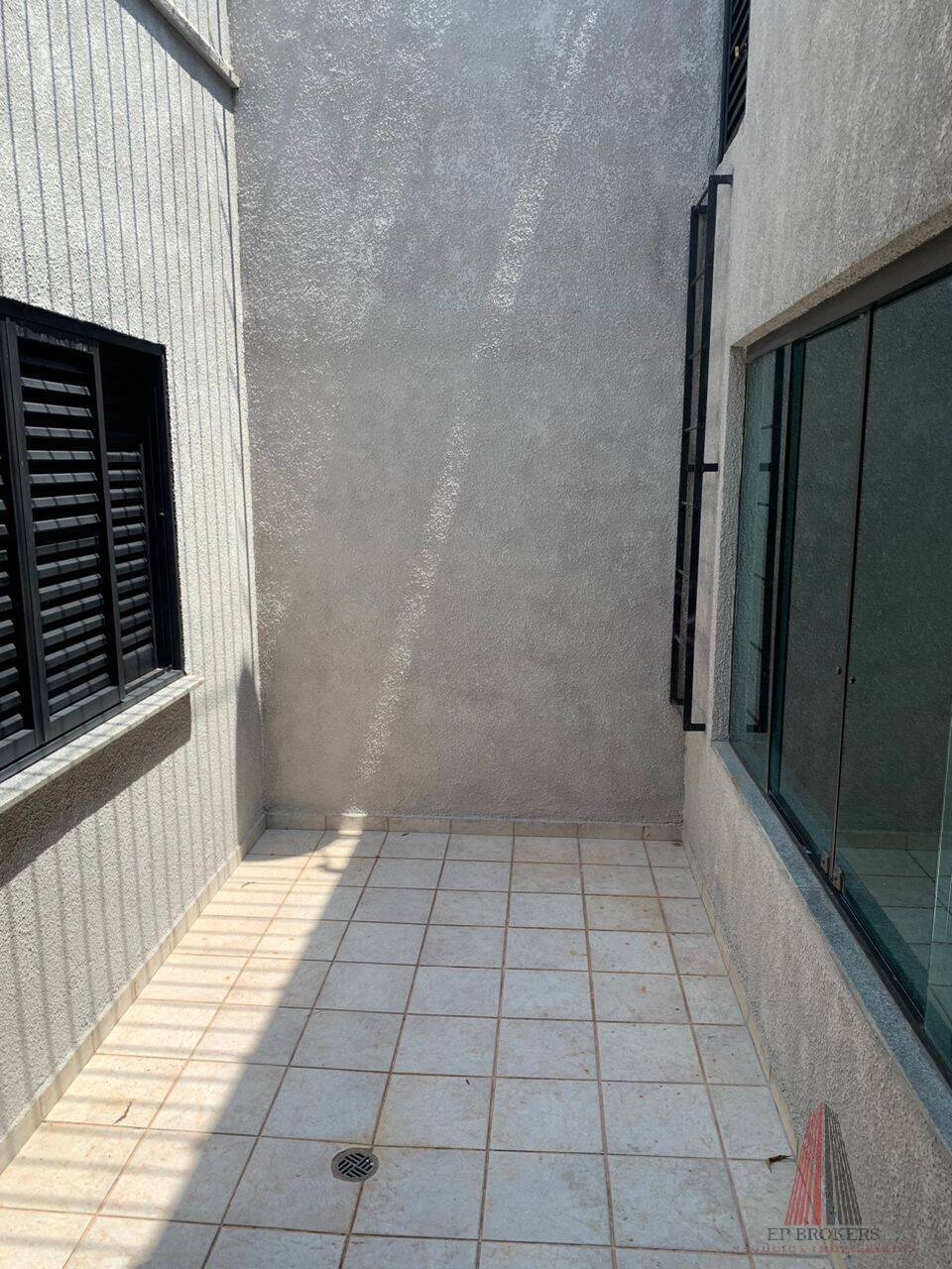 Casa à venda com 3 quartos, 180m² - Foto 12