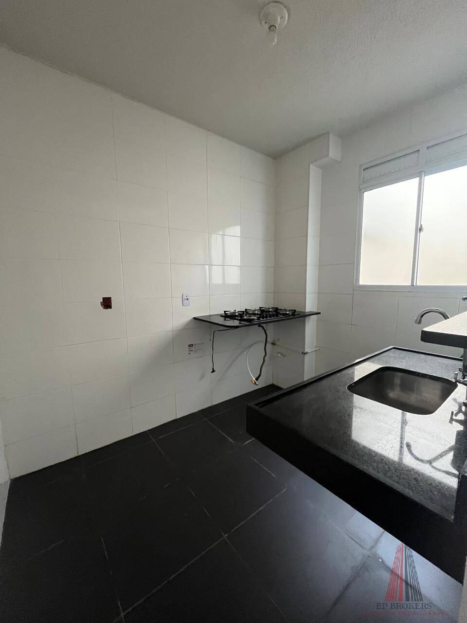 Apartamento à venda com 2 quartos, 46m² - Foto 2