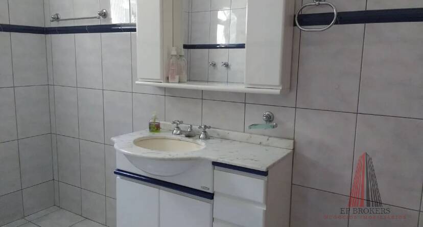 Sobrado à venda com 3 quartos, 200m² - Foto 5