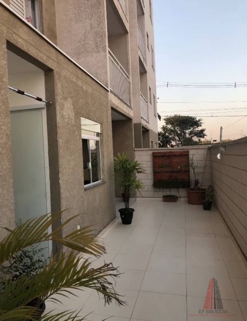 Apartamento à venda com 1 quarto, 50m² - Foto 1