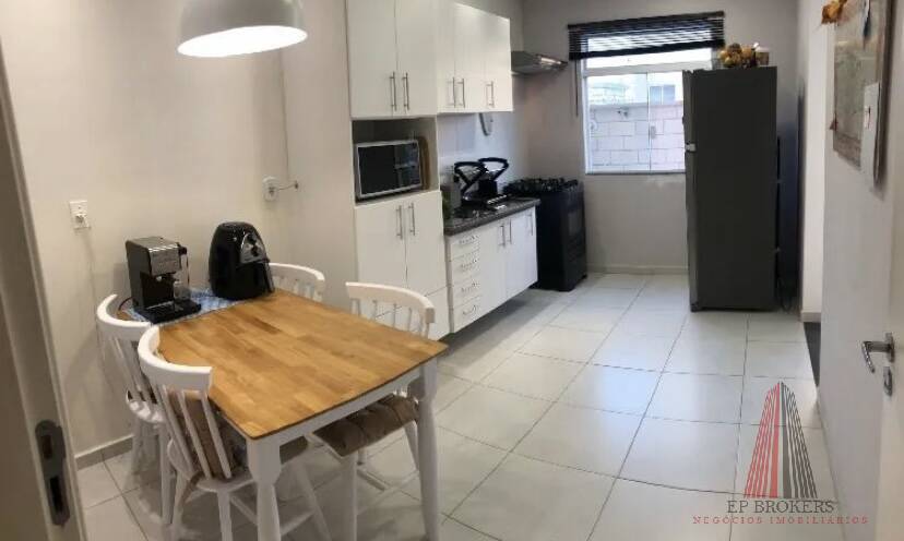 Apartamento à venda com 1 quarto, 50m² - Foto 2