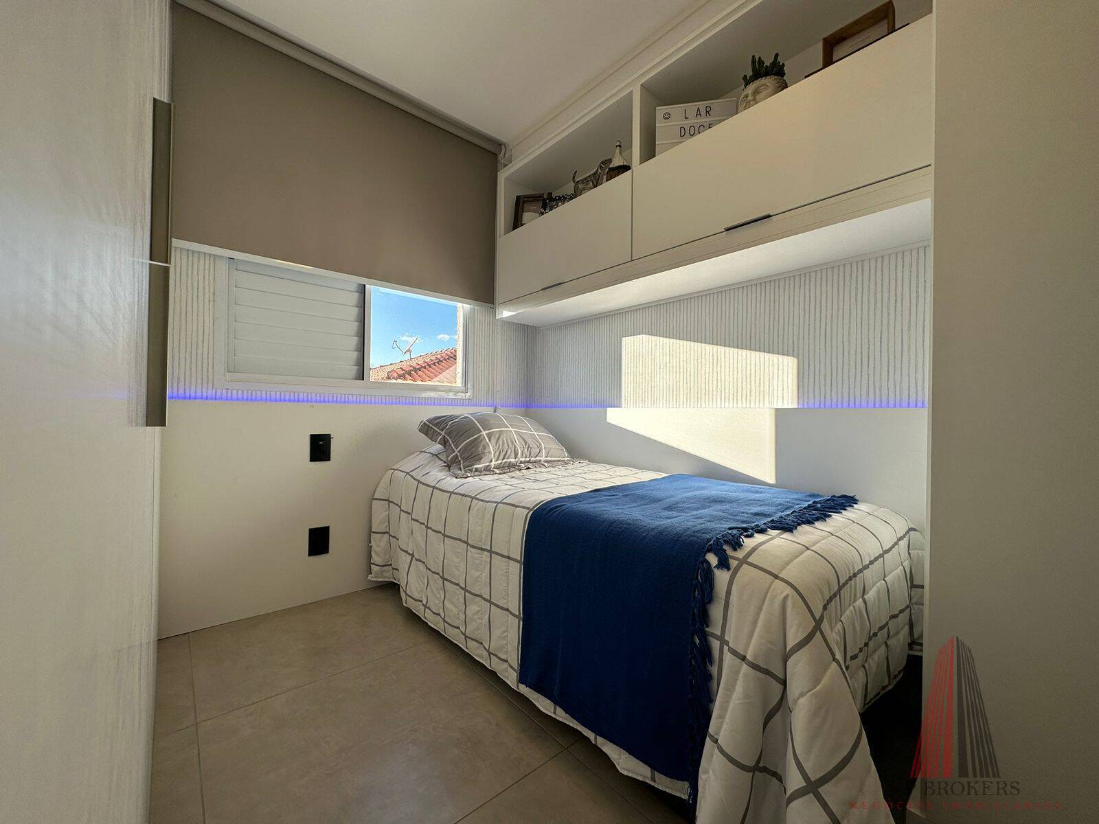 Apartamento à venda com 2 quartos, 45m² - Foto 9