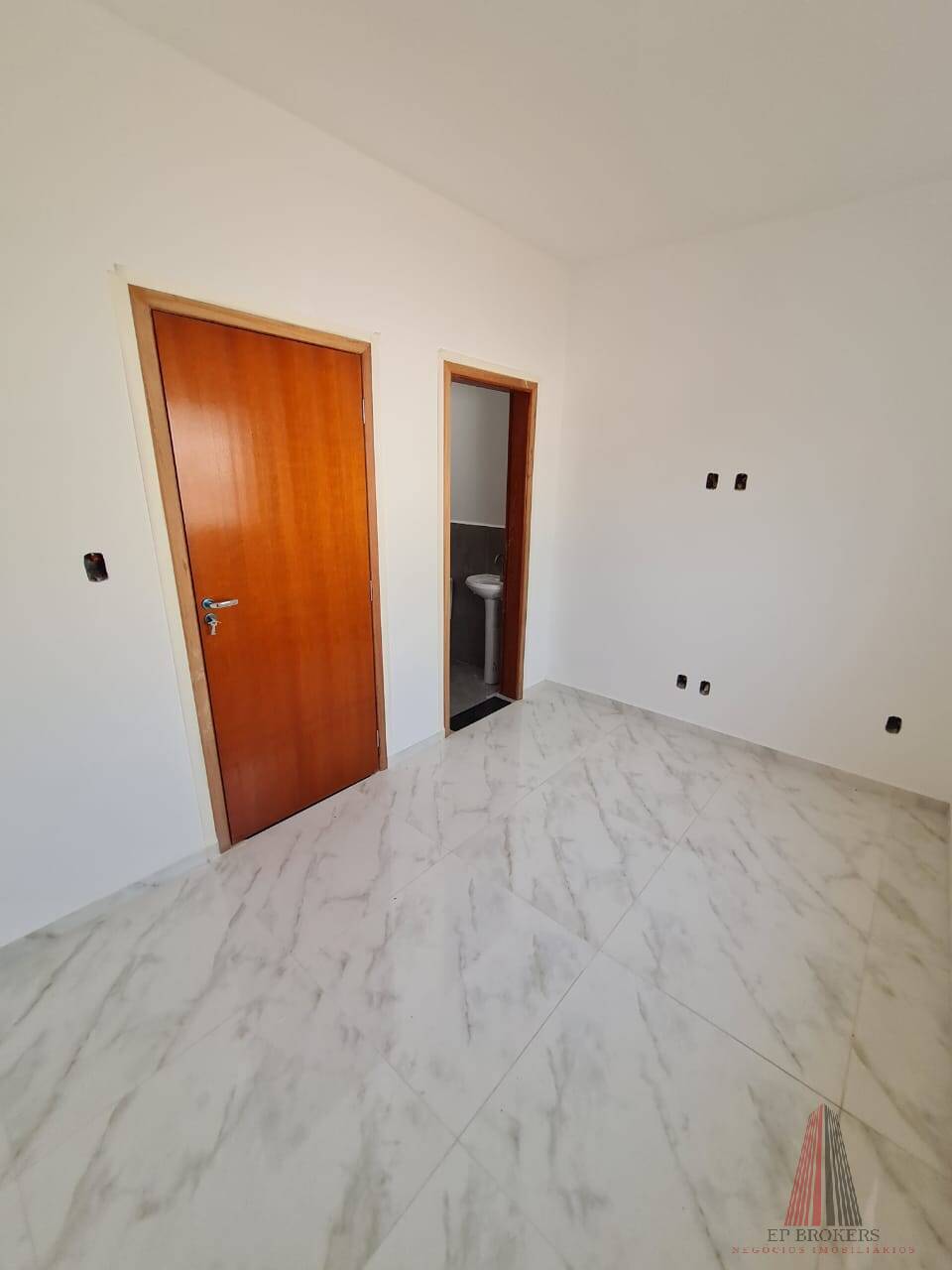 Casa à venda com 2 quartos, 85m² - Foto 10