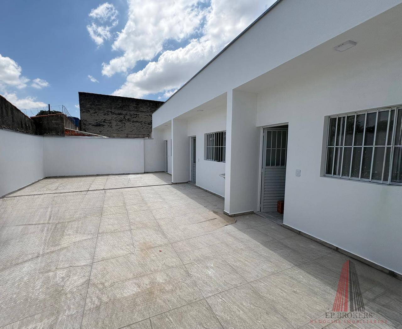 Casa à venda com 2 quartos, 71m² - Foto 10