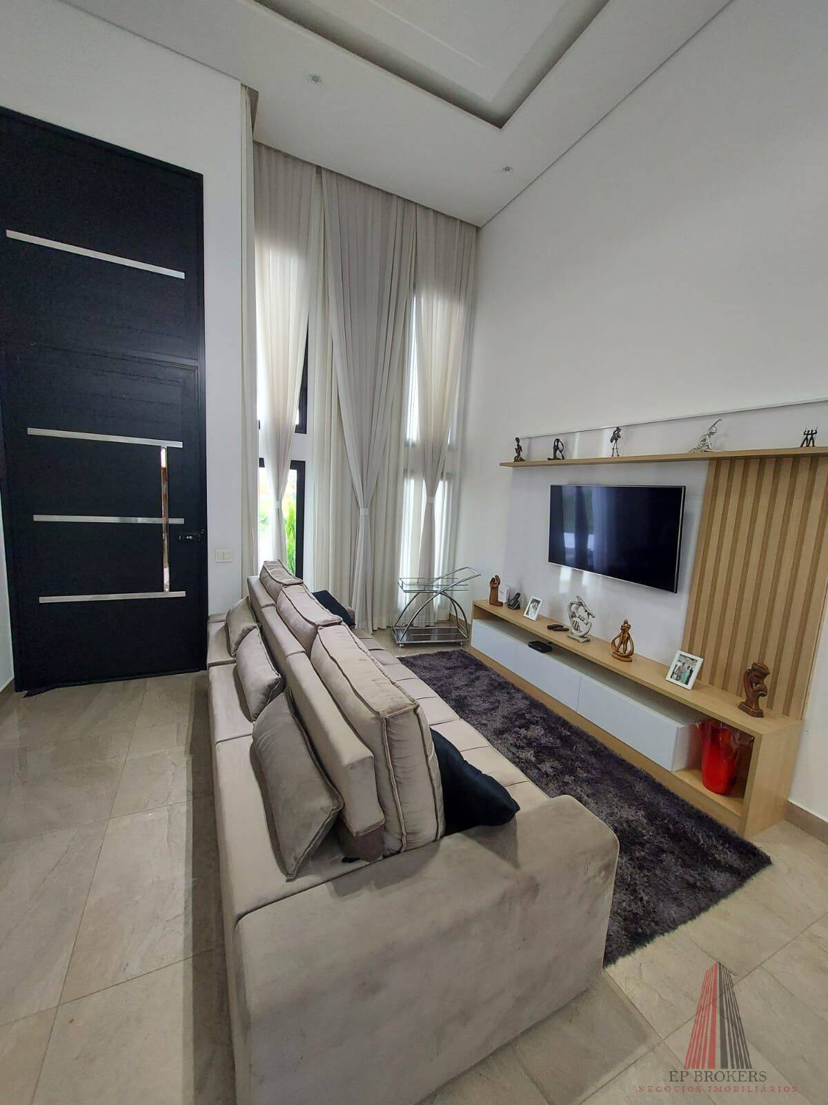 Casa à venda com 3 quartos, 200m² - Foto 17