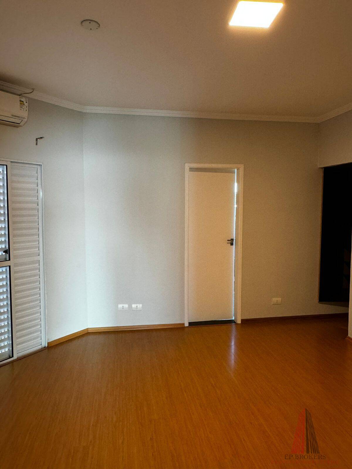 Casa de Condomínio à venda com 3 quartos, 290m² - Foto 12