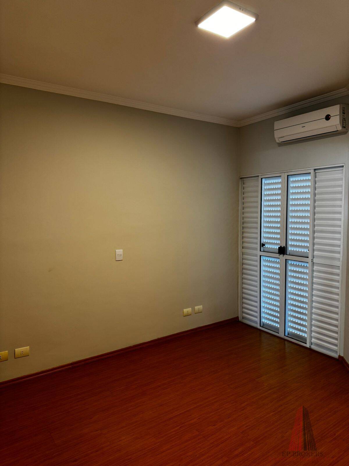 Casa de Condomínio à venda com 3 quartos, 290m² - Foto 17