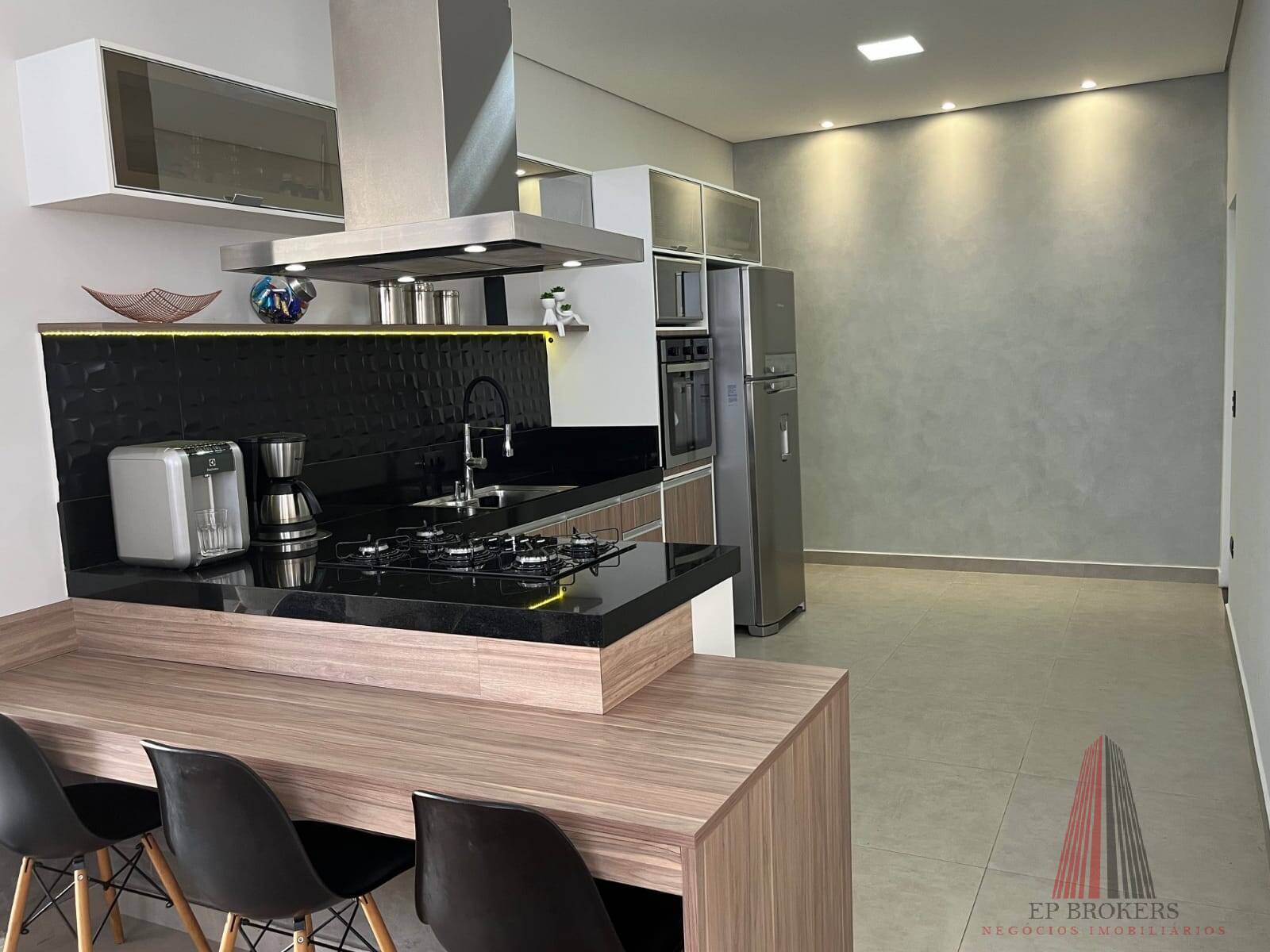 Casa à venda com 3 quartos, 190m² - Foto 5