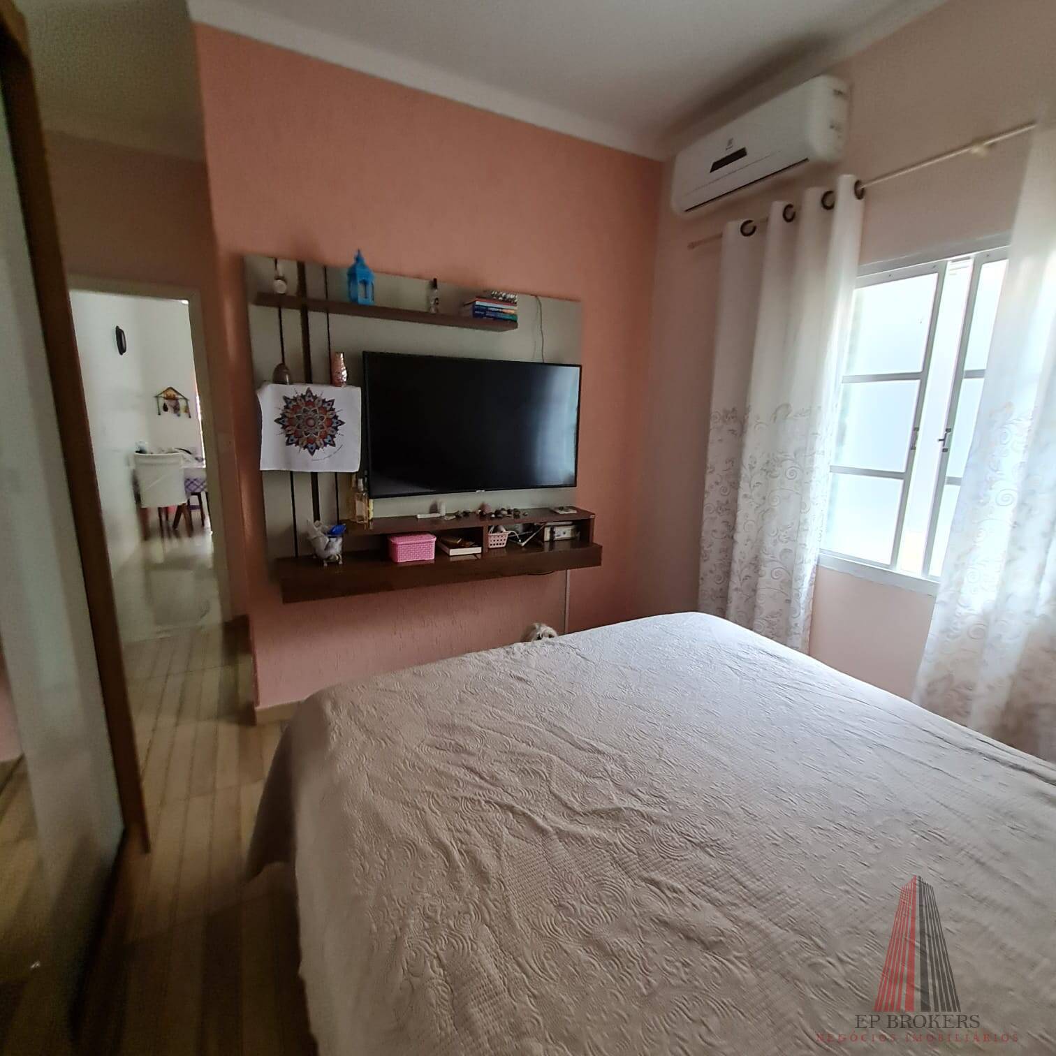 Casa à venda com 3 quartos, 150m² - Foto 11