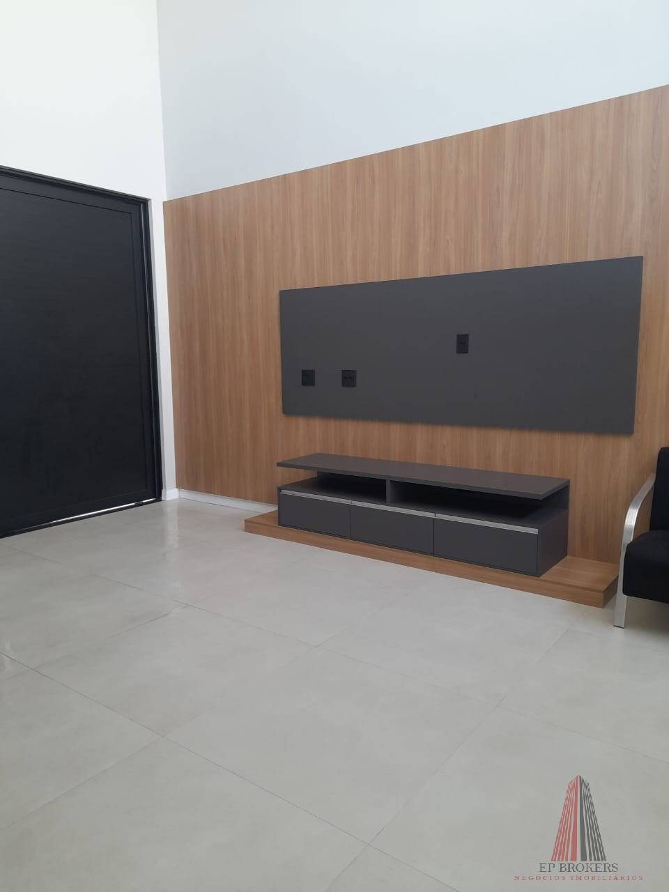 Casa à venda com 3 quartos, 200m² - Foto 3