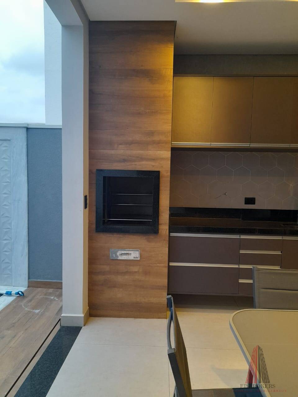 Casa à venda com 3 quartos, 200m² - Foto 7