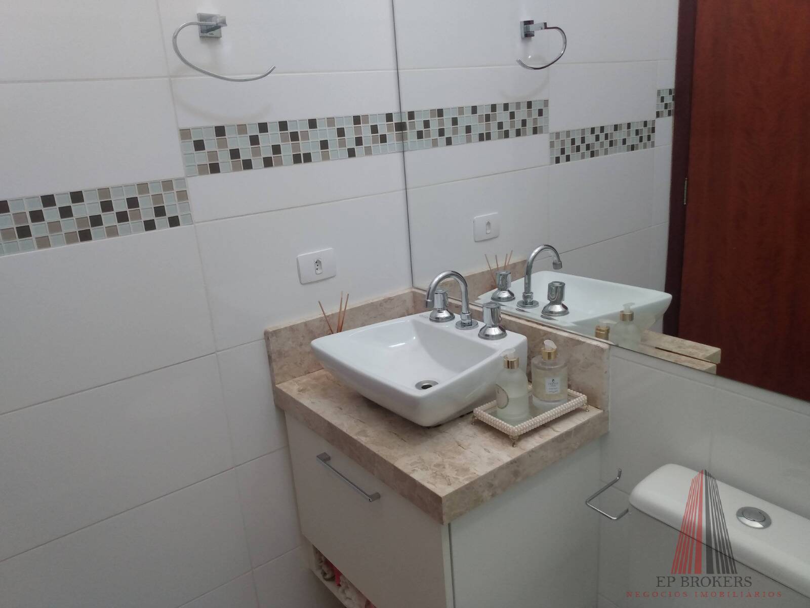 Casa à venda com 3 quartos, 138m² - Foto 20