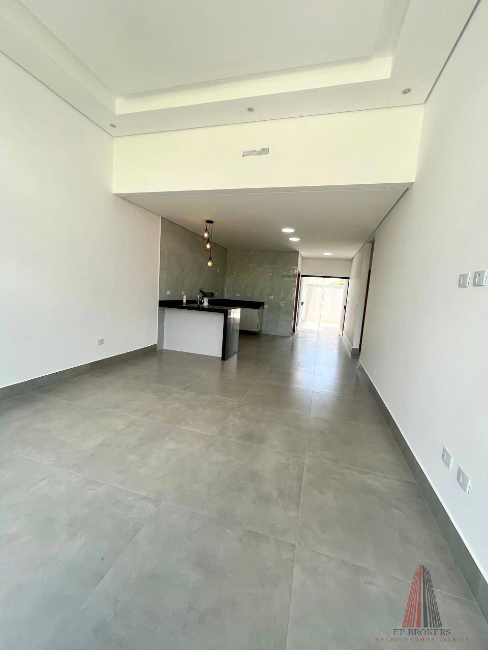 Casa à venda com 3 quartos, 105m² - Foto 3