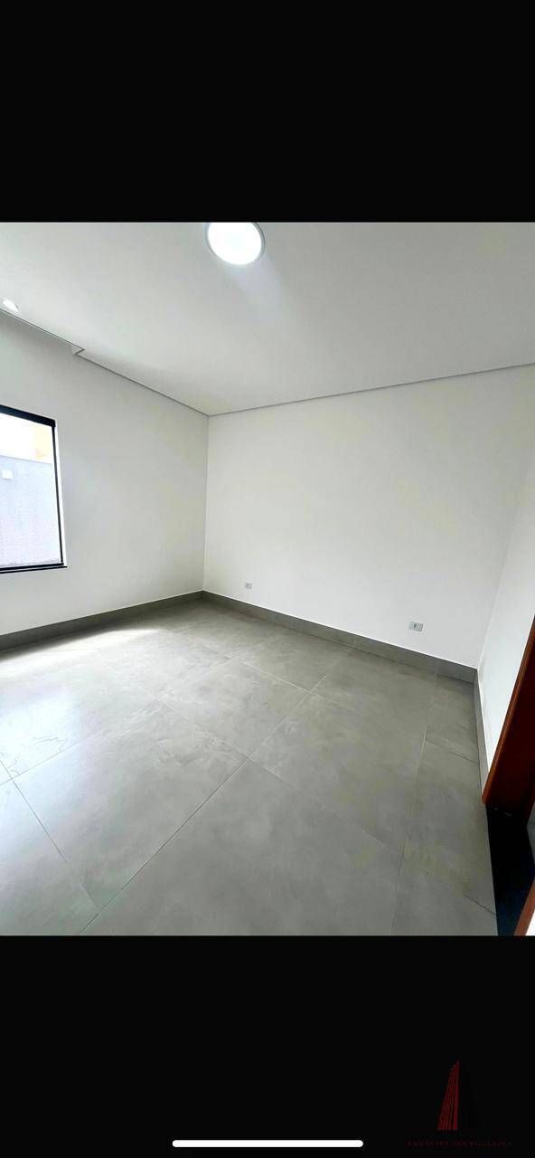 Casa à venda com 3 quartos, 105m² - Foto 11