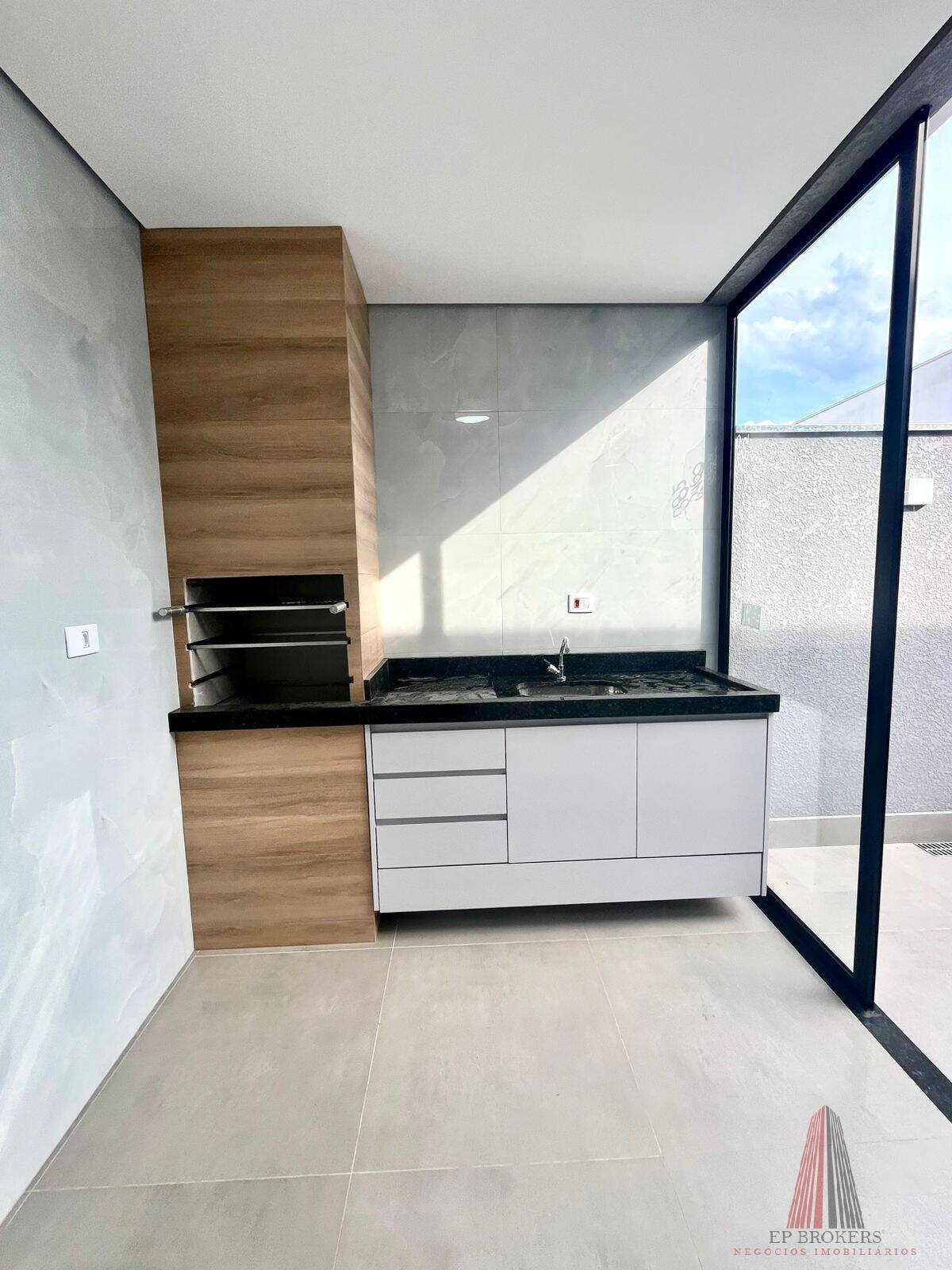 Casa à venda com 3 quartos, 105m² - Foto 20