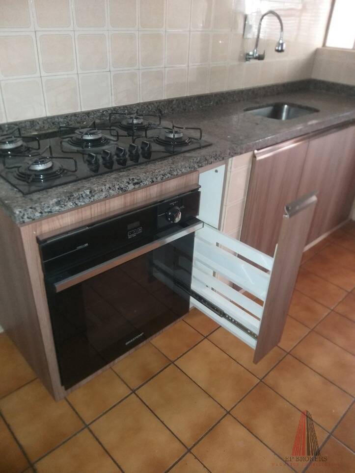 Apartamento à venda com 2 quartos, 80m² - Foto 11