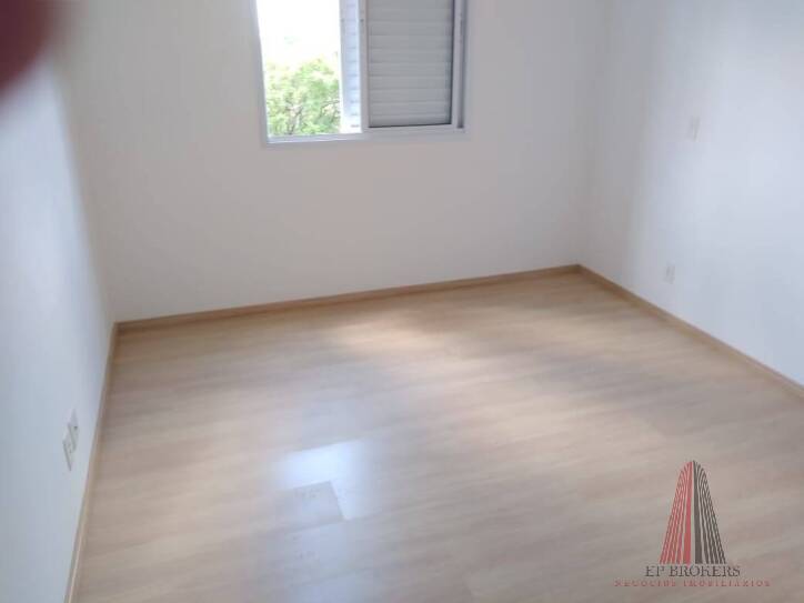 Apartamento à venda com 2 quartos, 61m² - Foto 11