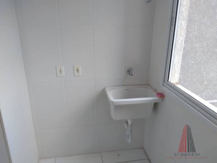 Apartamento à venda com 2 quartos, 61m² - Foto 15