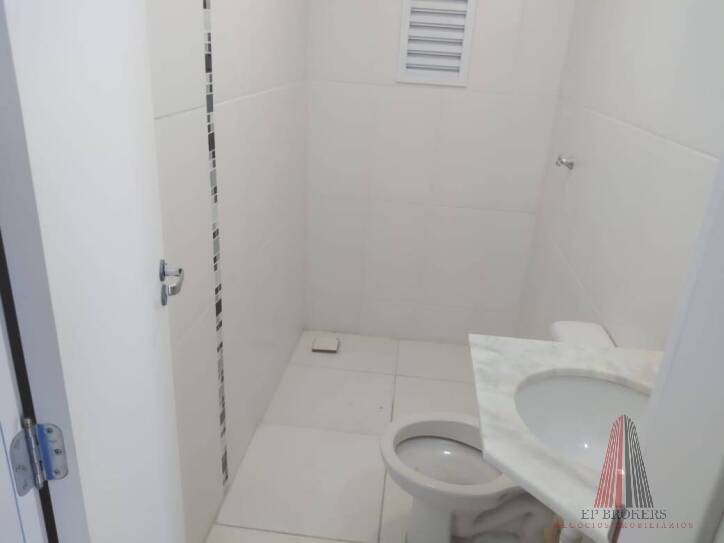 Apartamento à venda com 2 quartos, 61m² - Foto 17